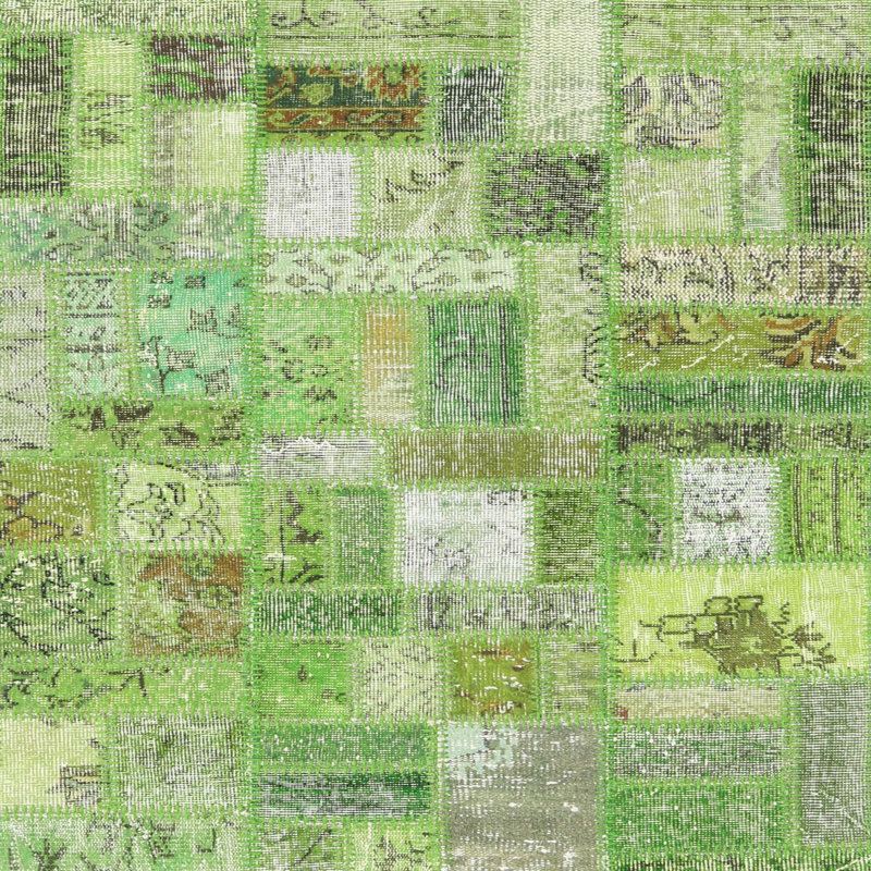 Tapis vert contemporain, Carré 7 pi