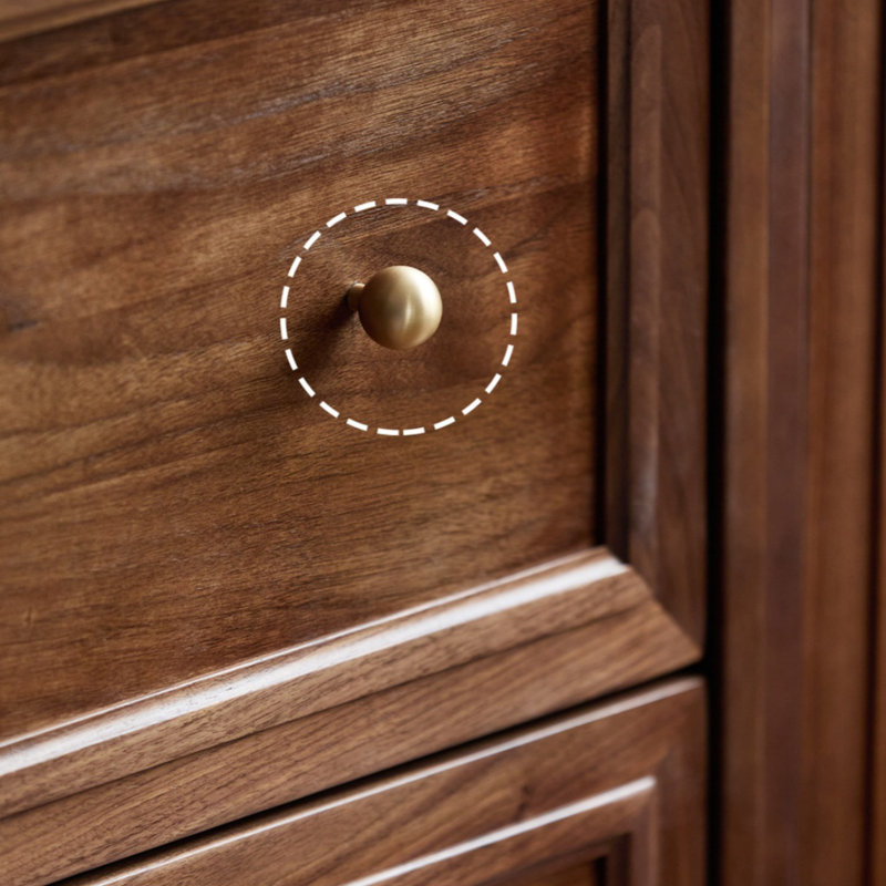Simple And Retro Wardrobe
