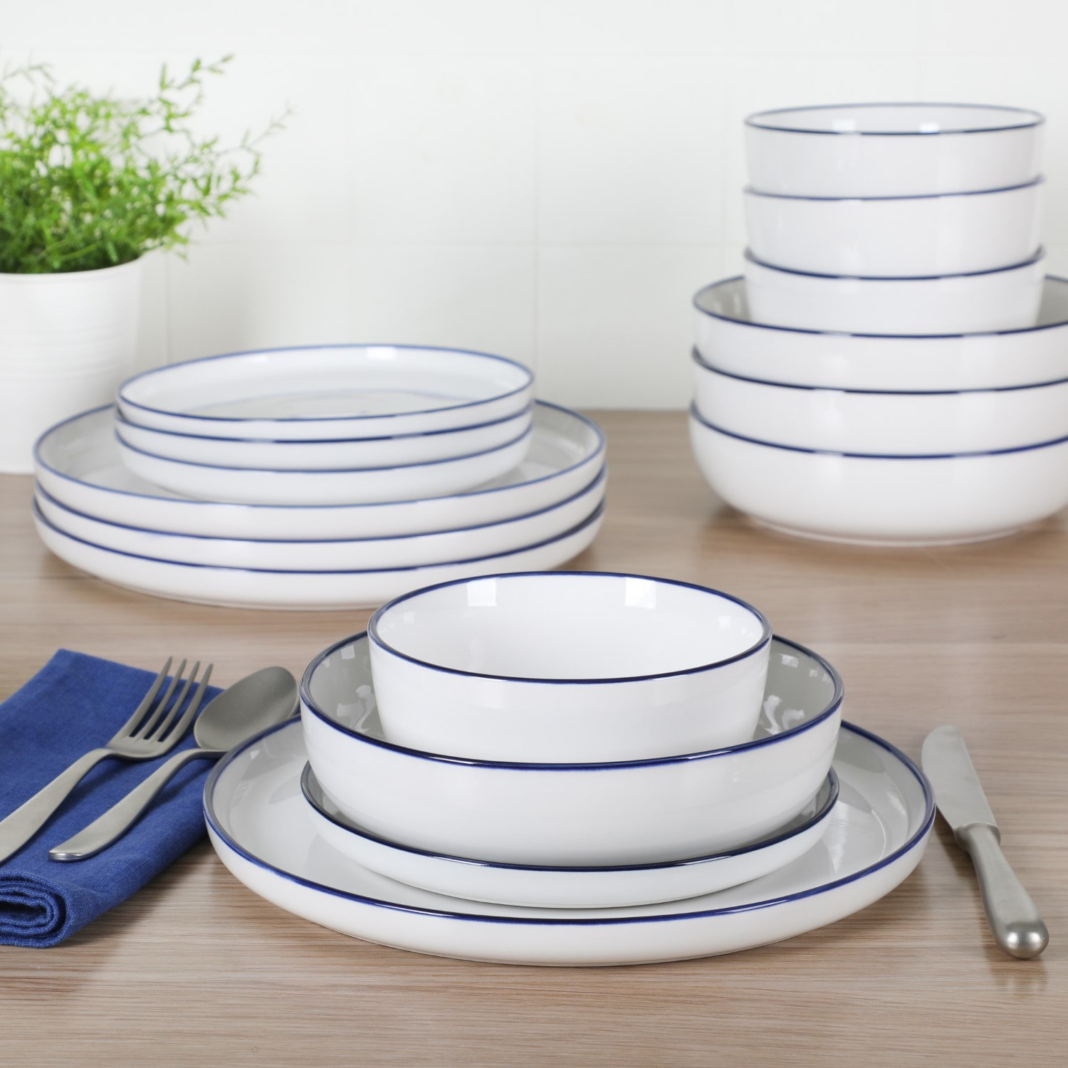 Oslo Porcelain Dinnerware Set, White/Blue Rim