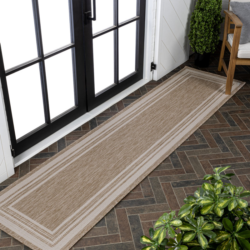 Tapis intérieur / extérieur beige / crème Caherty Lido, Tapis de couloir 2 pi x 7 pi 10 po