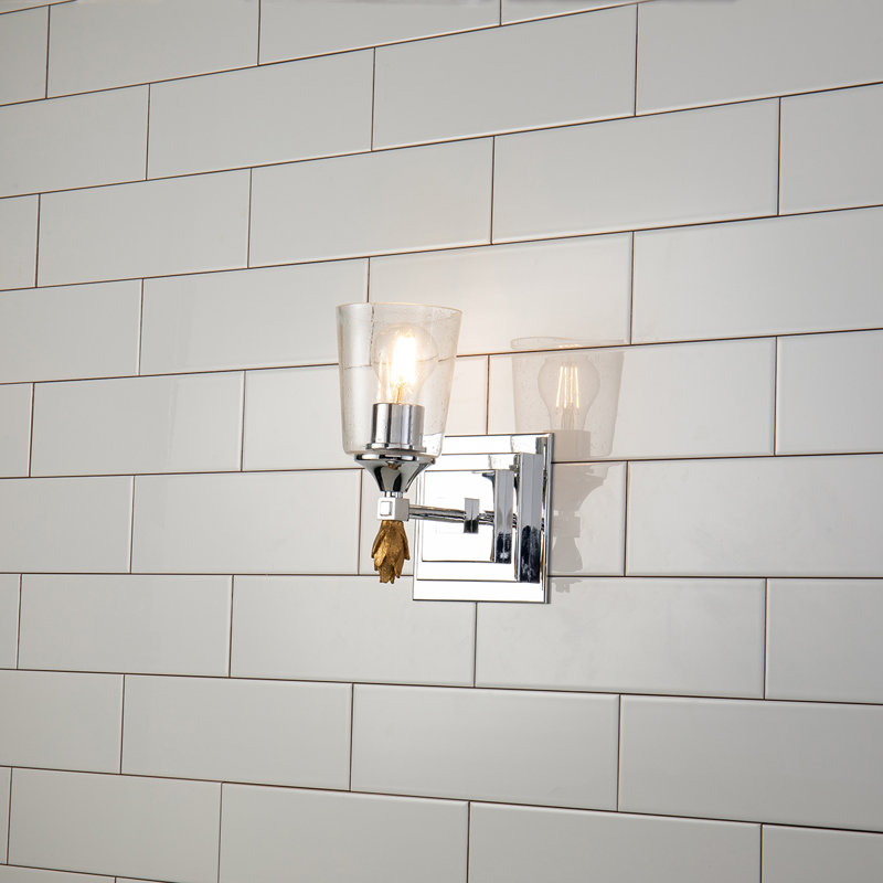 Vetiver 1 - Light Armed Sconce, Silver/Gold