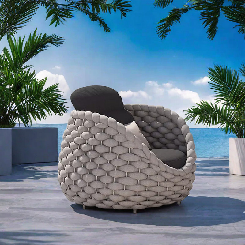 Aashman 33.46'' Wide Circle Patio Sofa