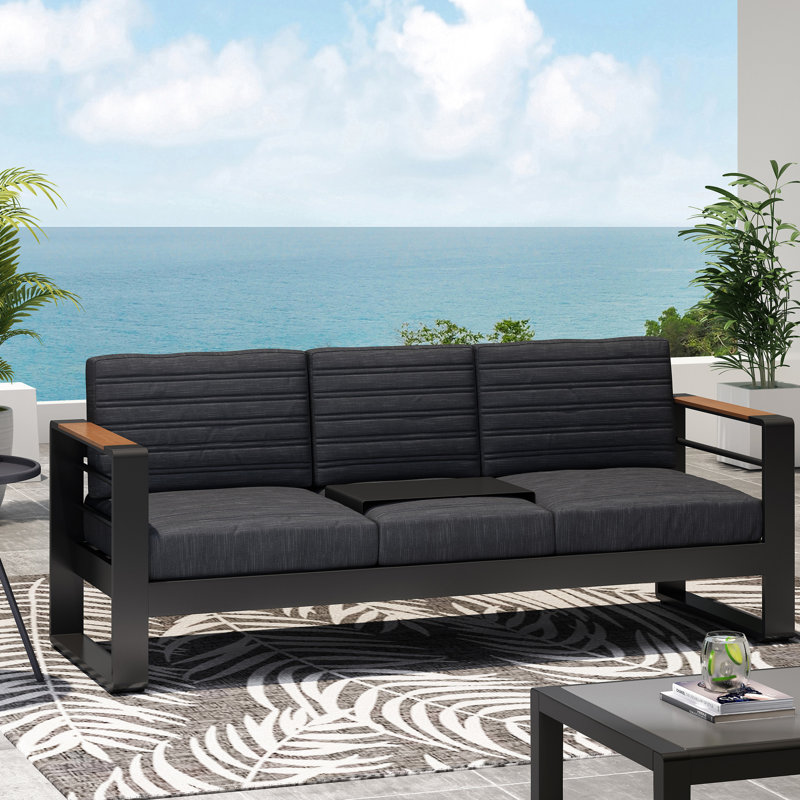 Cour de 75,97 po avec support en aluminium et coussin de construction classique