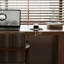 Noyer en bois massif en forme de L-634736811-634736813