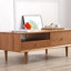 Table basse simple en bois massif au design rétro