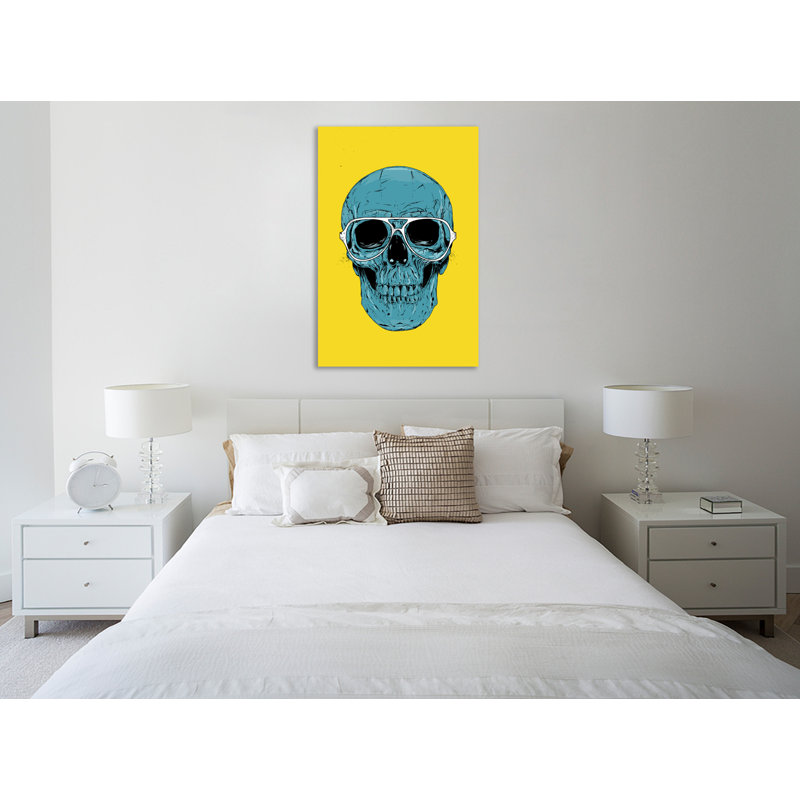«Blue Skull», toile tendue par Balazs Solti, H 36 po x l 24 po x P 1,5 po