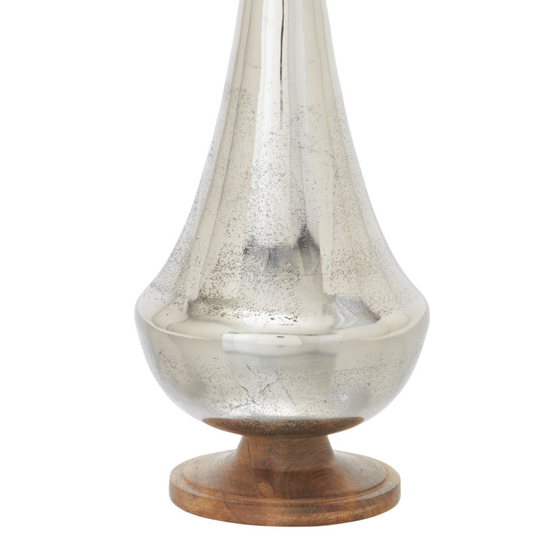 Vase de table, H 28 po x l 7 po x P 7 po
