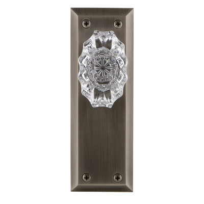 Grandeur Fifth Avenue Plate Privacy with Biarritz Crystal Door Knob