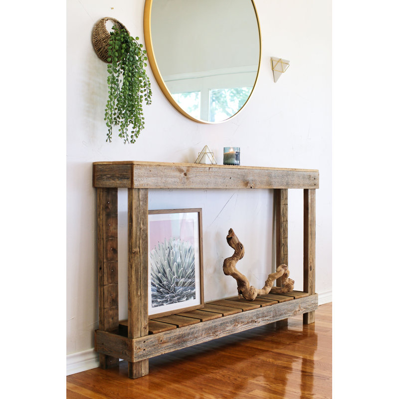 Giant Luxe Console
