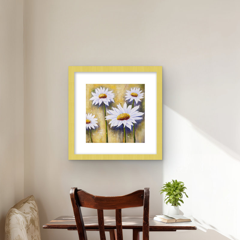 «Daisies at Sun - Romantic Flowers», reproduction encadrée