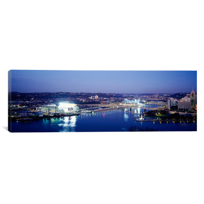 Pittsburgh PA # 3 par Panoramic Images - Impression sur toile tendue sur toile tendue avec châssis