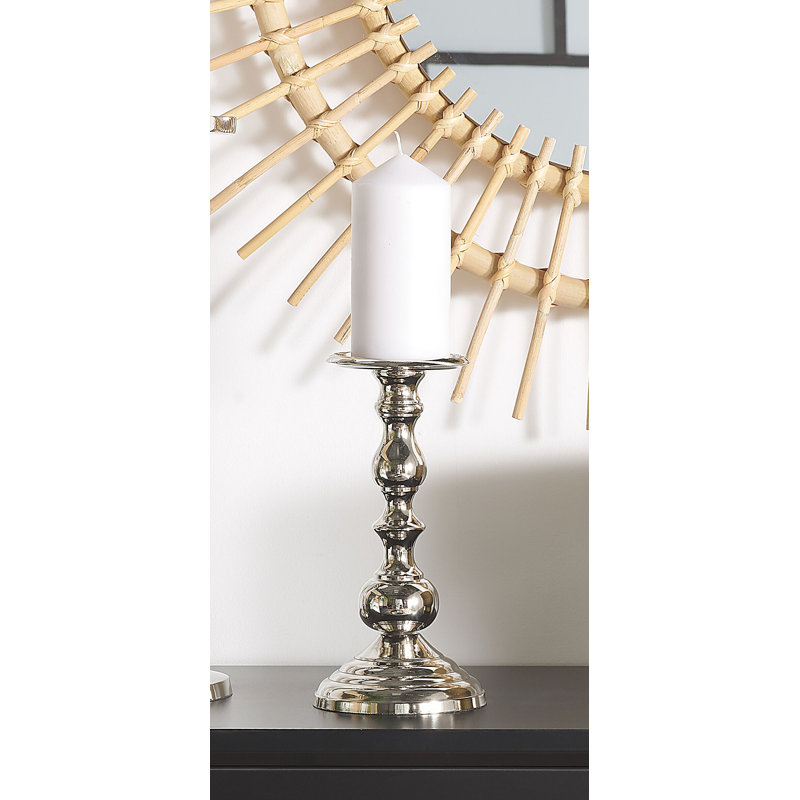 Busat Metal Tabletop Candlestick