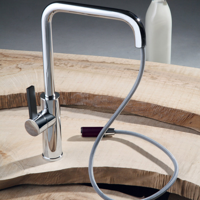 Maestro Bath Italia Pull Out Kitchen Faucet, Chrome