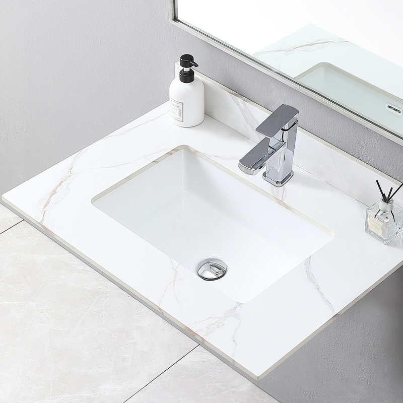 Dessus de meuble-lavabo doré de 31 po avec pierre frittée, lavabo en céramique encastré et dosseret assorti pour pierre extraordinaire de 31 po