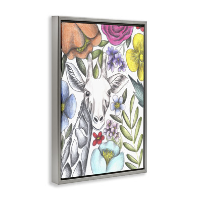 Cadre flottant girafe au milieu des fleurs, design par Cecilia Battaini