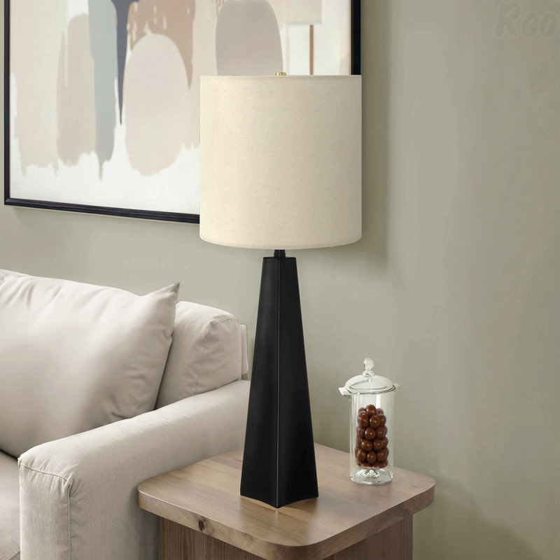 Lampe de table - H 27 po, matériau en résine noire, abat-jour beige