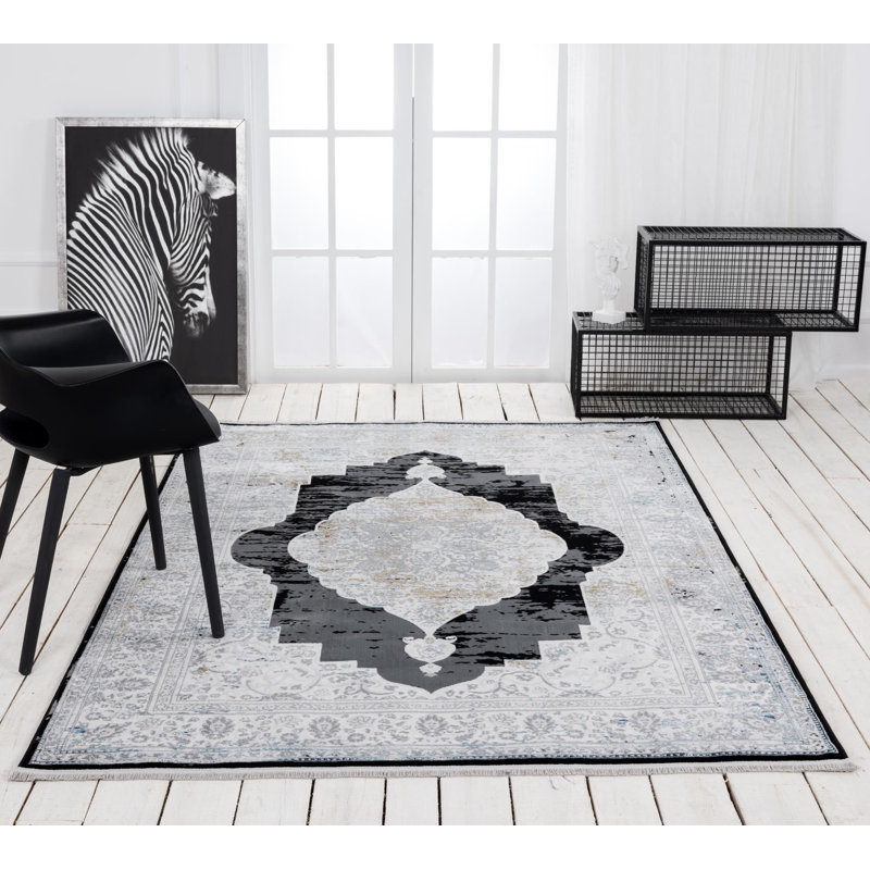 Gytte Oriental Indoor Rug, Runner 2'3" x 7'10"