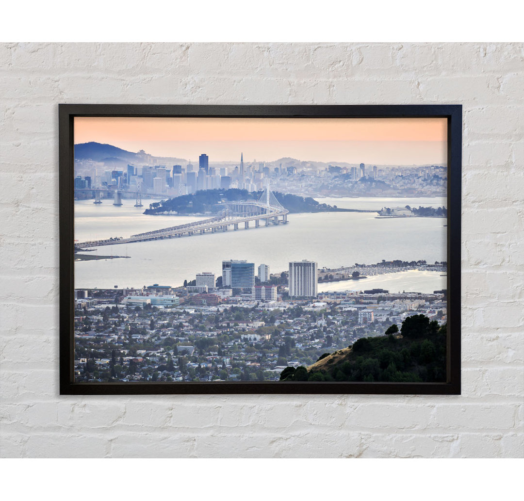 Ariel View Of The City - Single Picture Frame Kunstdrucke auf Leinwand