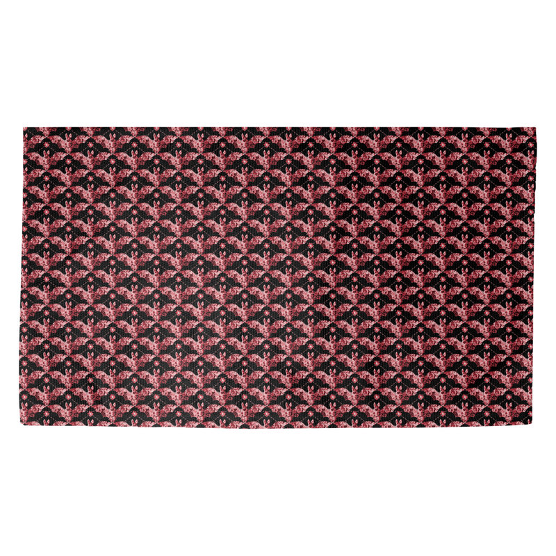 Tapis rouge/noir à la salle à roussettes Avicia, Rectangle 5 pi 3 po x 7 pi 2 po