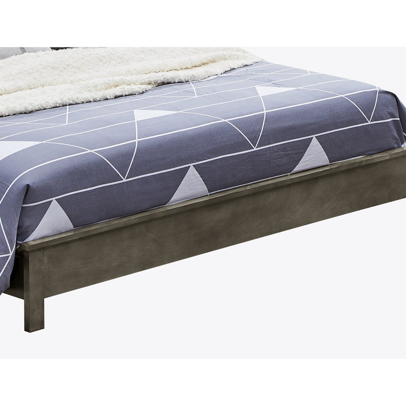 Jurlean Standard Bed, Queen