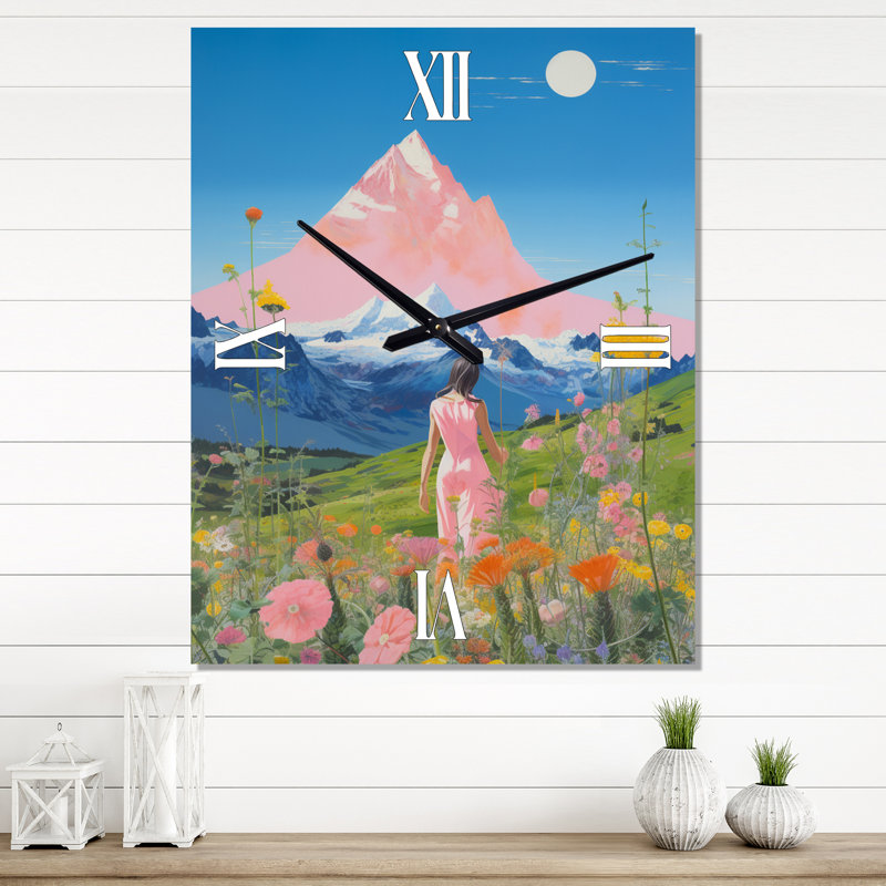 «Woman By Mountain Flowerfield», peinture - Horloge murale animaux lion, Moyen