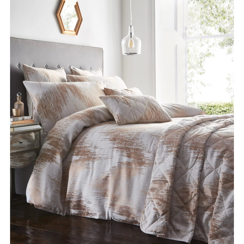 Brianah Metallic Chevron Reversible Duvet Cover Set, Rose Gold, Double Duvet Cover + 2 Standard Pillowcases