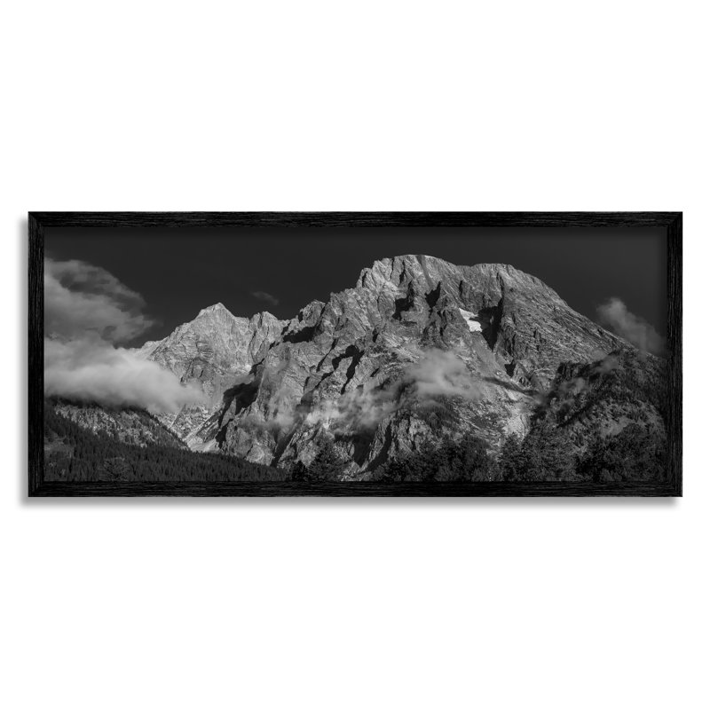 Photographie de brouillard en montagne, Giclée encadrée noir minuit, H 13 po x l 30 po x P 1,5 po