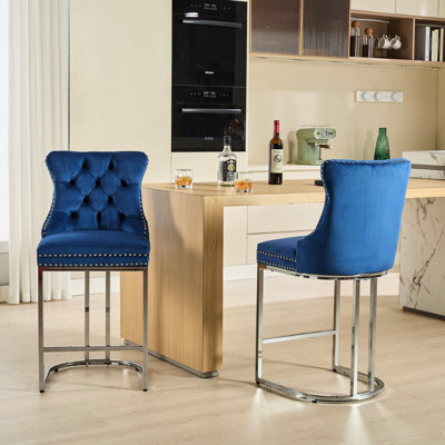 Tabourets de bar de 25 po de hauteur comptoir, 2 velours bleu avec dossier à boutons et garniture de rivets, base en métal chromé pour chaises, tabourets modernes de 2, garniture, îlot Home