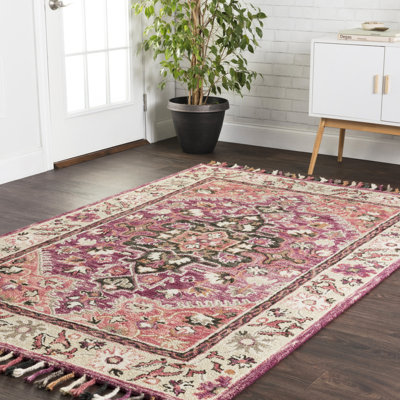 Leyna Hand Hooked Wool Floral Indoor Rug