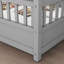 Lit de toit en bois gris élégant avec clôture et plancher