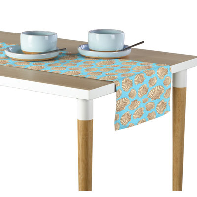 Barisan Geometric Table Runner