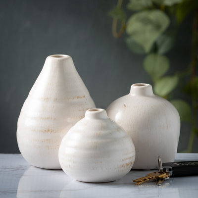 Riza Ceramic Table Vase