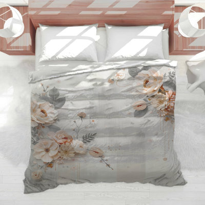 Pastel Floral Arrangement Comforter