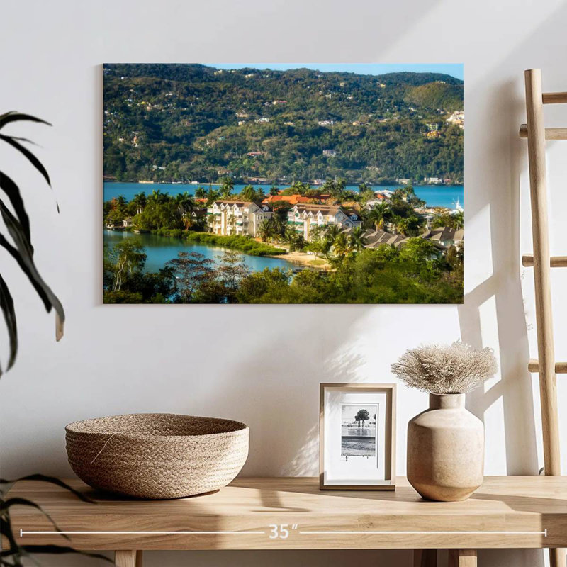 Gillard Montego Bay, 16" H x 24" W