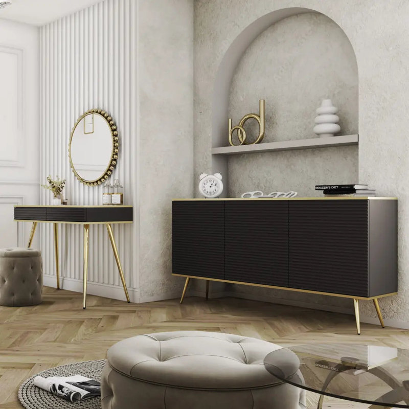 Moro Display Stand, Black