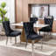 Chaise en velours moelleux avec garniture cloutée