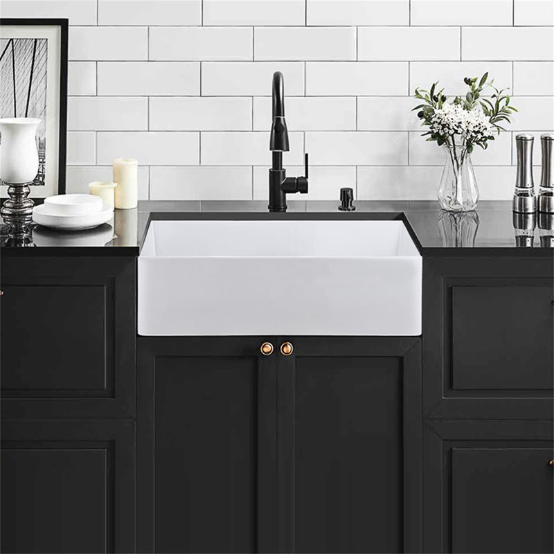 33'' L Farmhouse / Apron Single Bowl Ceramic Kitchen Sink