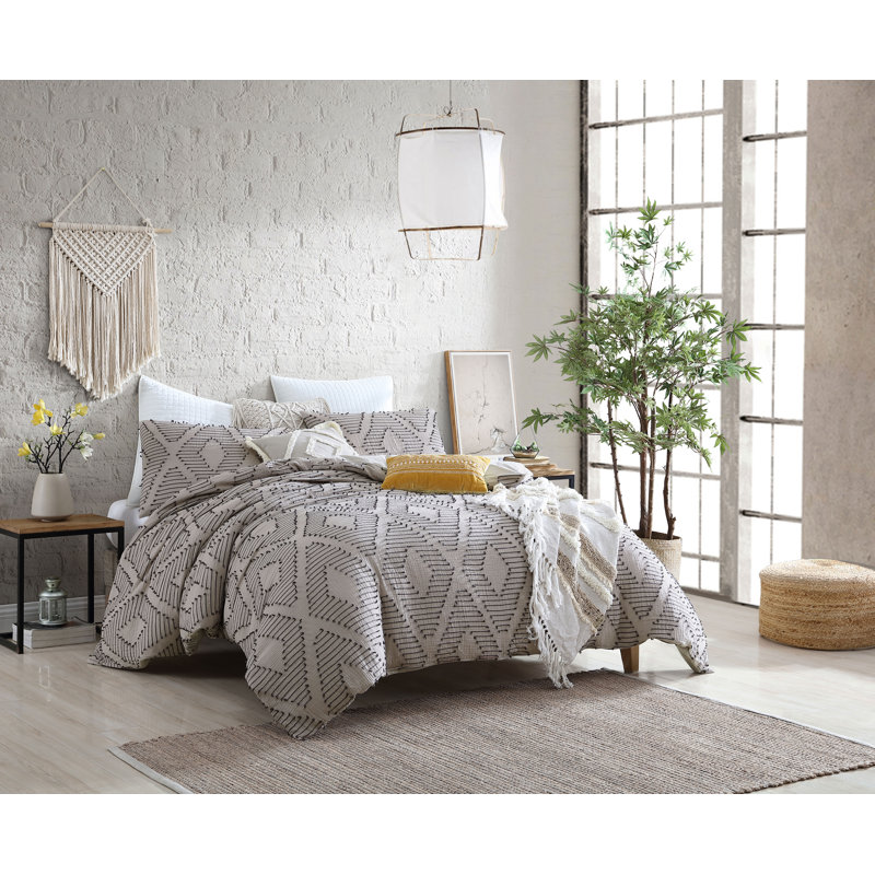Puyuma 100% Cotton Diamond Clip Jacquard 5-Piece Comforter Set, Taupe, King Comforter + 2 Shams + 2 Throw Pillows
