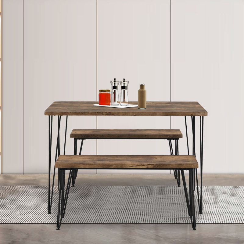 Ensemble repas pour quatre personnes, Brun, Noir