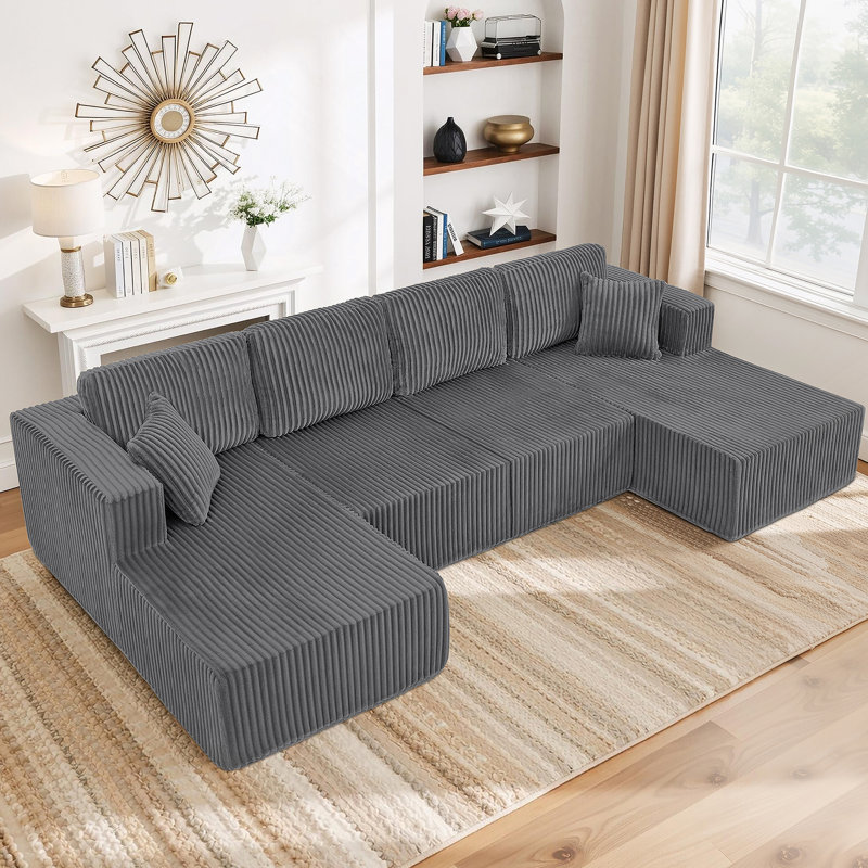 Canapé modulaire en U en forme de U avec une taille améliorée et une fonction de canapé-lit pour un confort maximal et une efficacité d'espace.