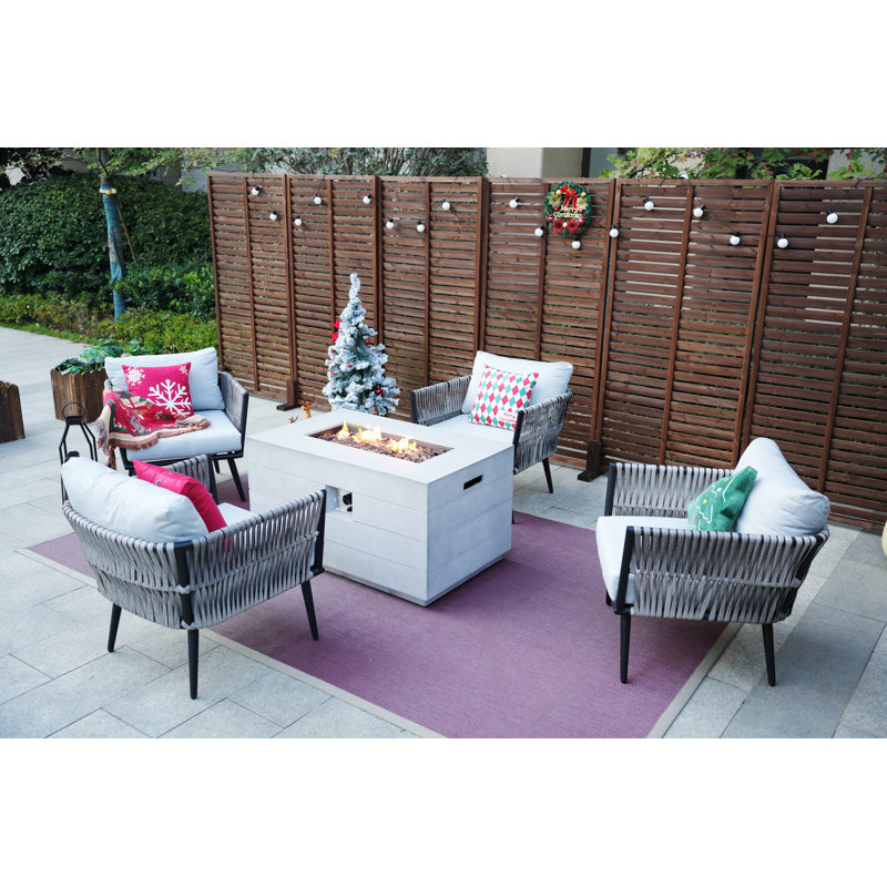 4 - Person Patio Conversation Set with Cushions
