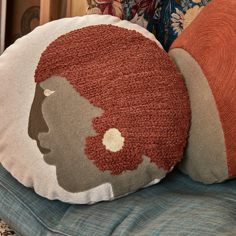 Circular Scatter Cushion