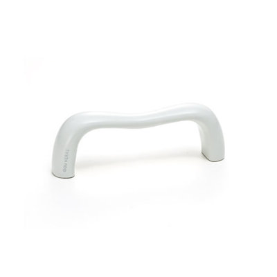 Botero 3 3/4" Center to Center Arch Pull