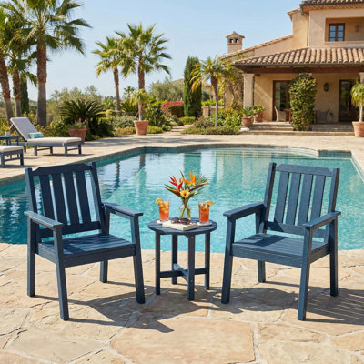 Ensemble de 2 chaises de salle à manger d'extérieur, chaises de jardin en PEHD pour patio avec siège large ergonomique, imperméables, faciles à entretenir et toutes saisons pour la cour, la terrasse et le bord de la piscine, bleu marine
