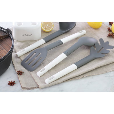 New Star Food Service Utensil Set