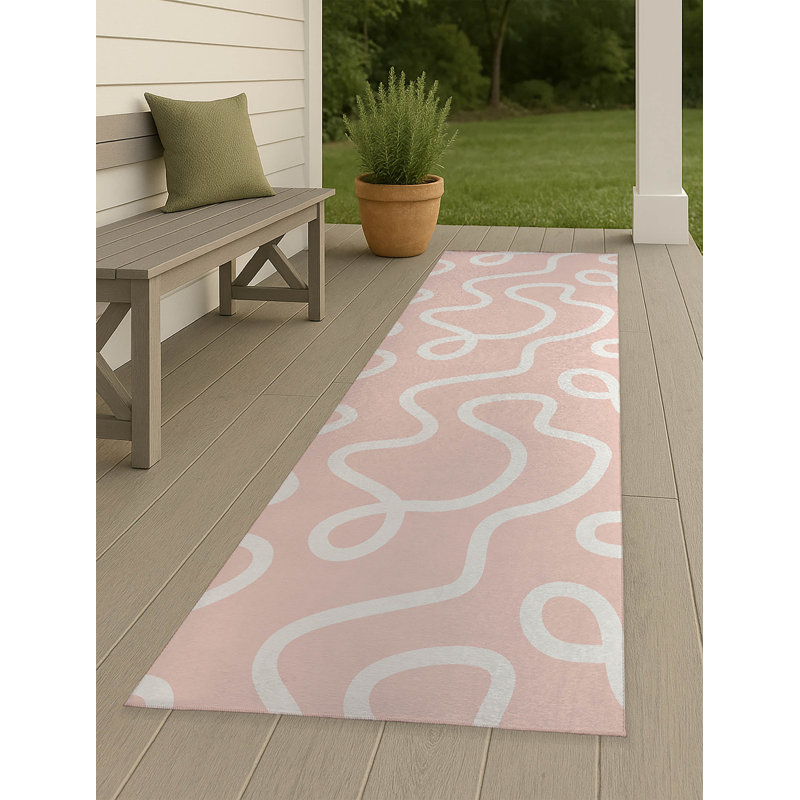 Squig Non-Slip Outdoor Rug, Runner 2'6" x 8'