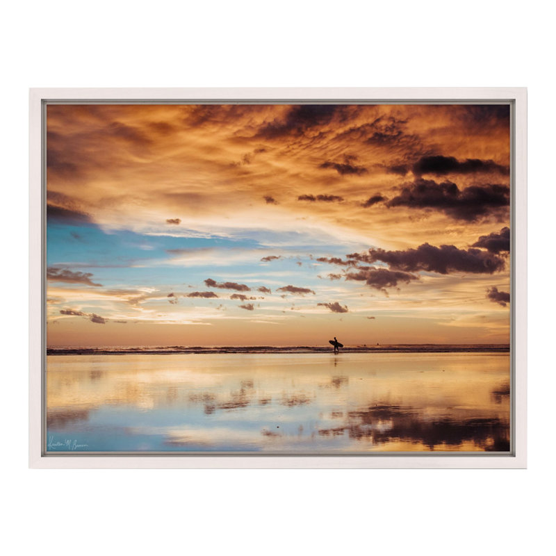 Où le ciel rencontre la mer par Kristen M. Brown, H 21,5 po x l 27,5 po x P 1,25 po, Toile avec cadre blanc
