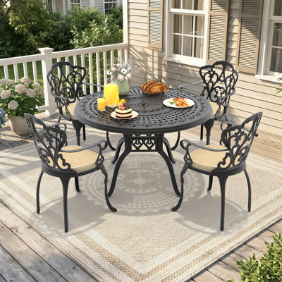 4-Person Round  Outdoor Dining Set With Off-White Color