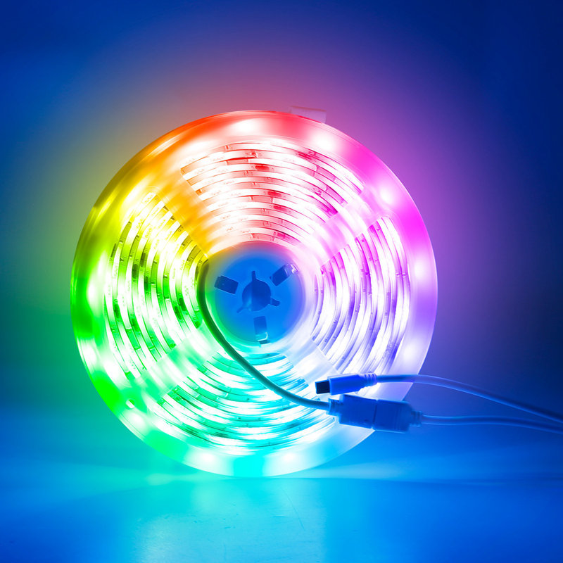 Bande lumineuse pour dessous de meuble 150 lumières 196,85 "