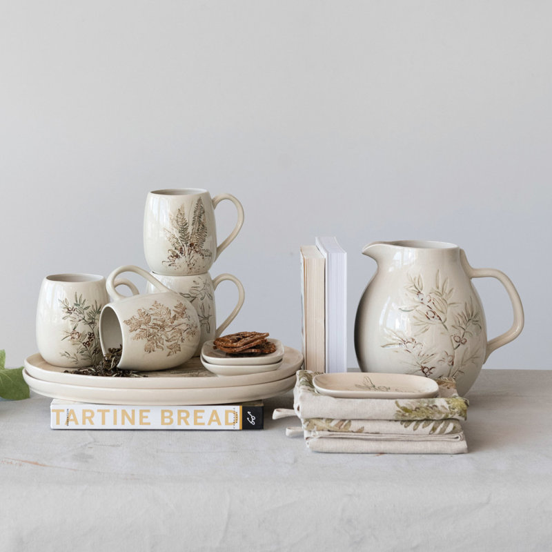 Tasse en grès gravé Batula